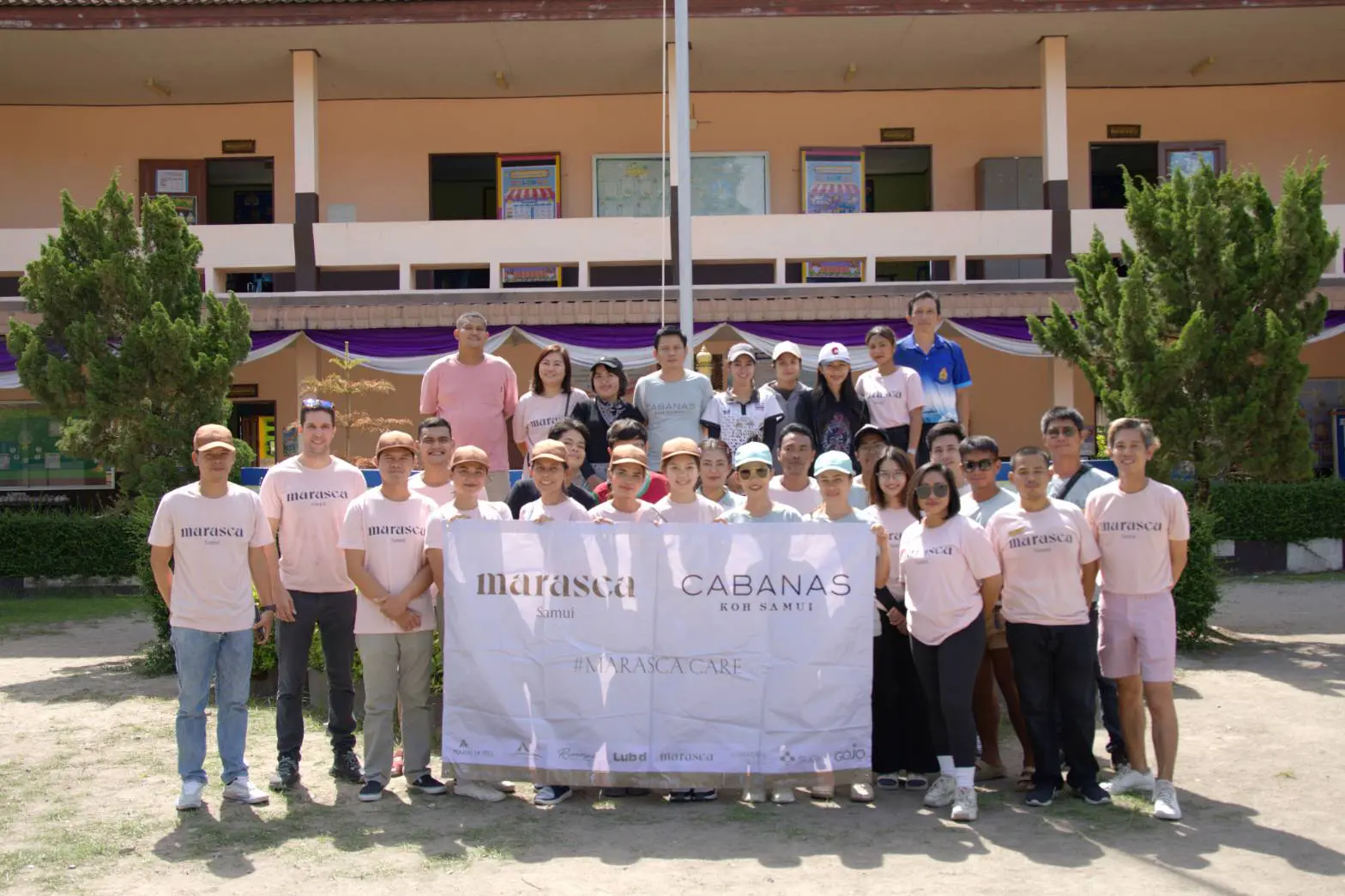 Marasca Samui ทาสีรั้วอาคารเรียนใหม่