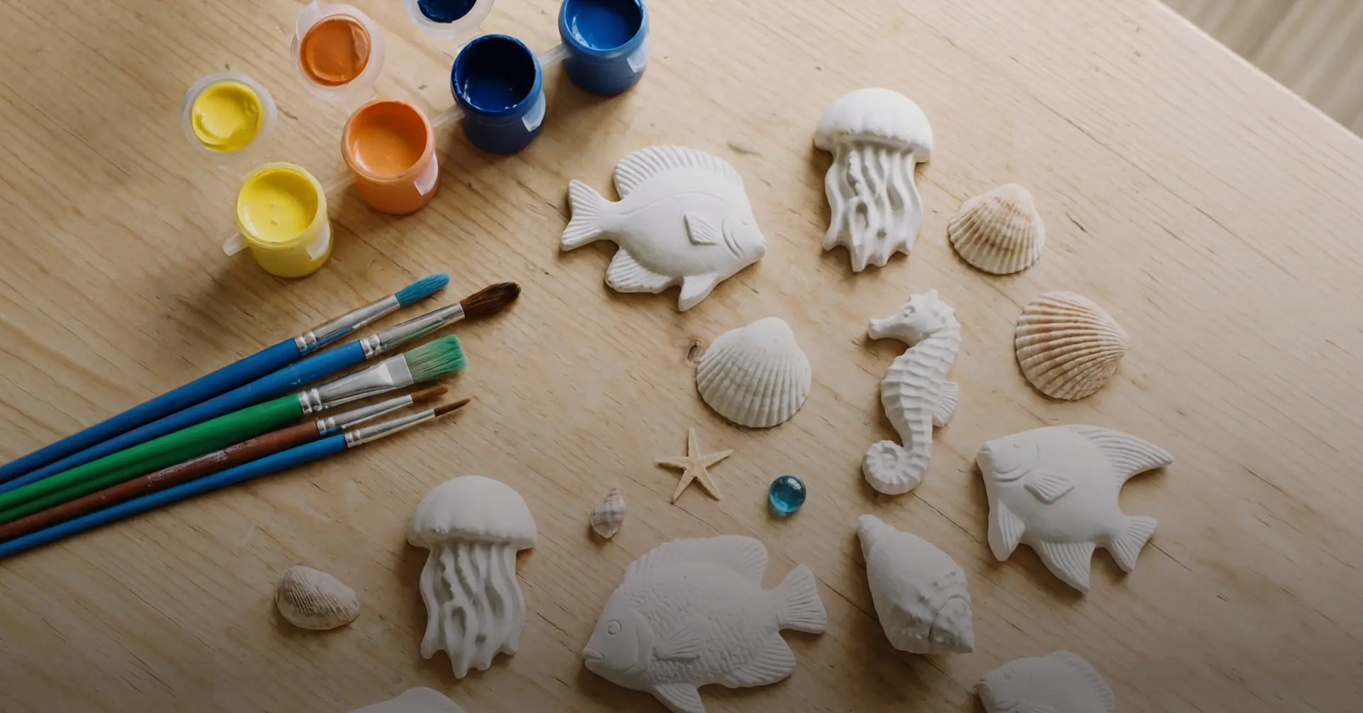 Plaster Magnet Decorating