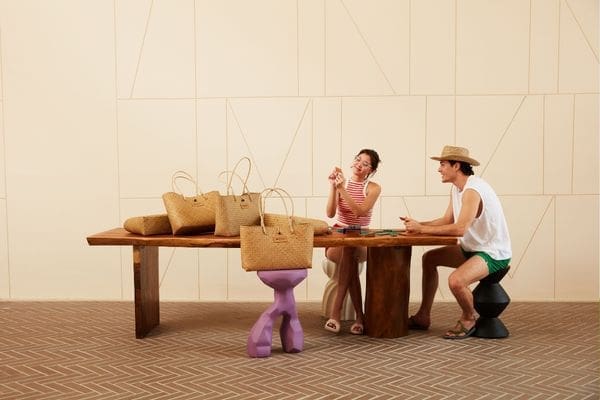 Complimentary workshops & activities
